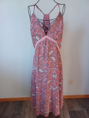Wanderlux T-back Maxi Dress